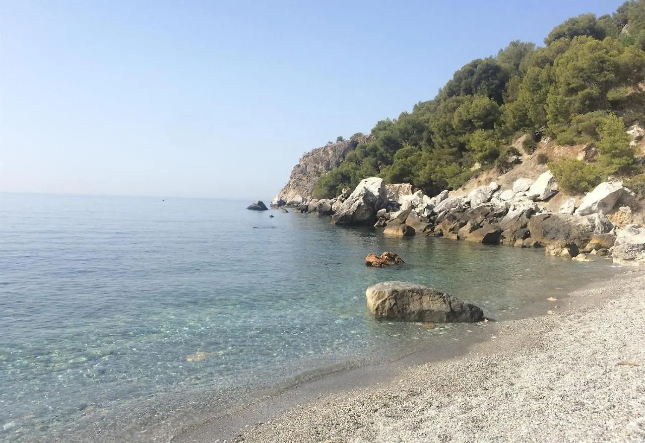 Вилла Stunning Sea Views Pool Garden Ла-Эррадура